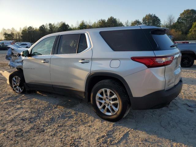  CHEVROLET TRAVERSE 2019 Srebrny
