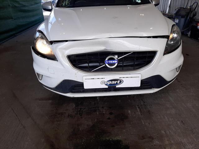 2016 VOLVO V40 R-DESI