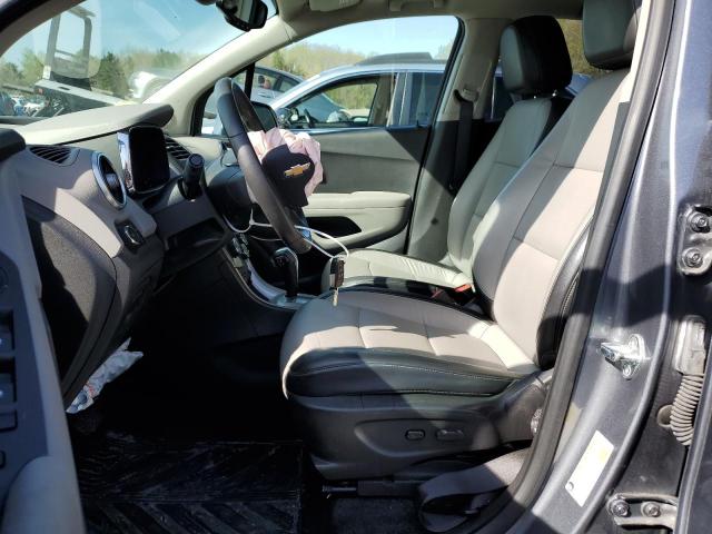 Parquets CHEVROLET TRAX 2015 Szary