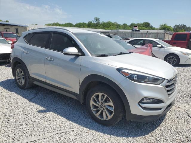  HYUNDAI TUCSON 2018 Srebrny