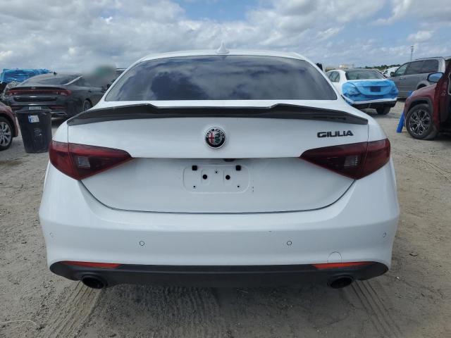  ALFA ROMEO GIULIA 2019 White