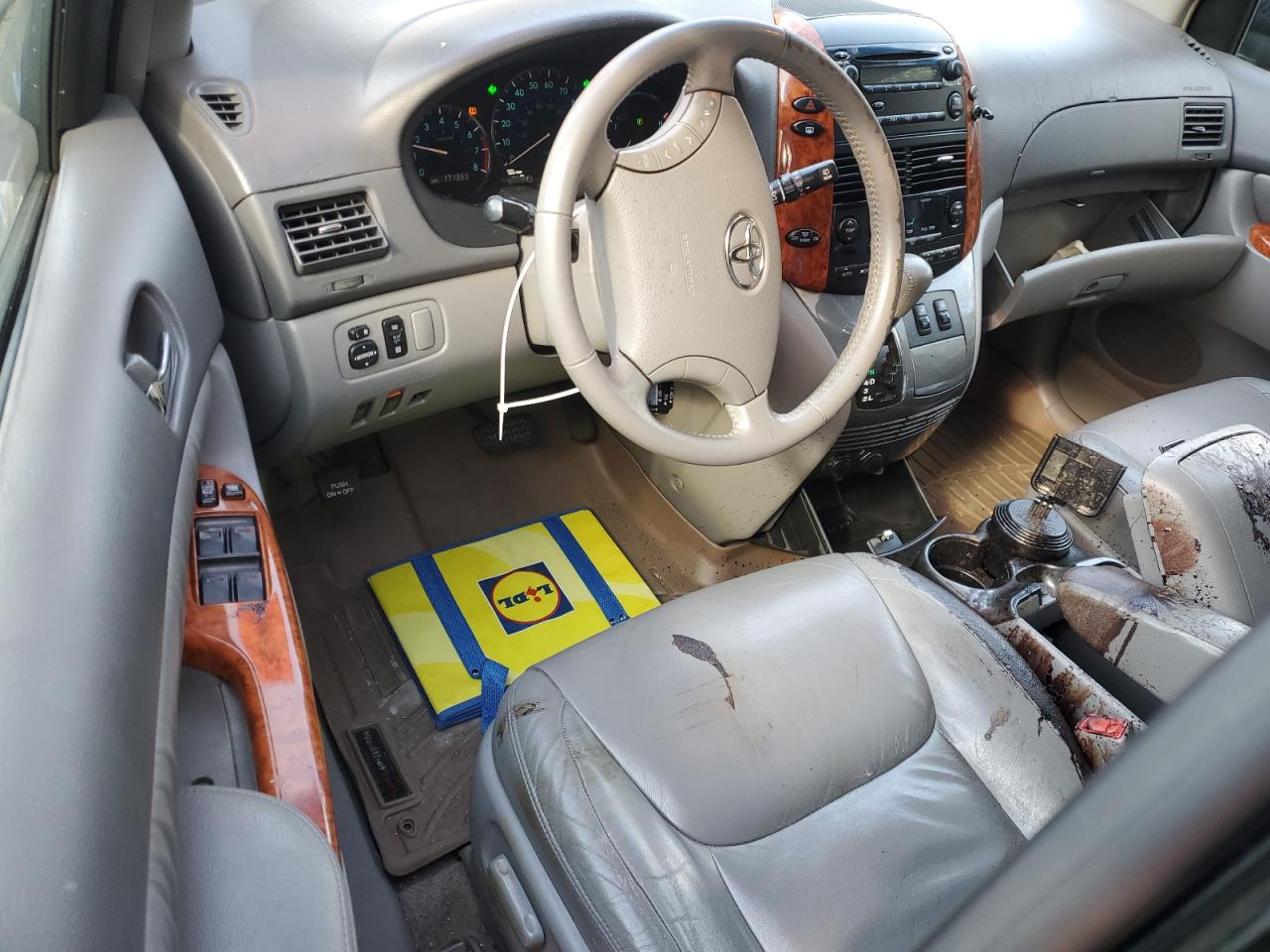 2008 Toyota Sienna Xle VIN: 5TDZK22C18S190419 Lot: 53348995