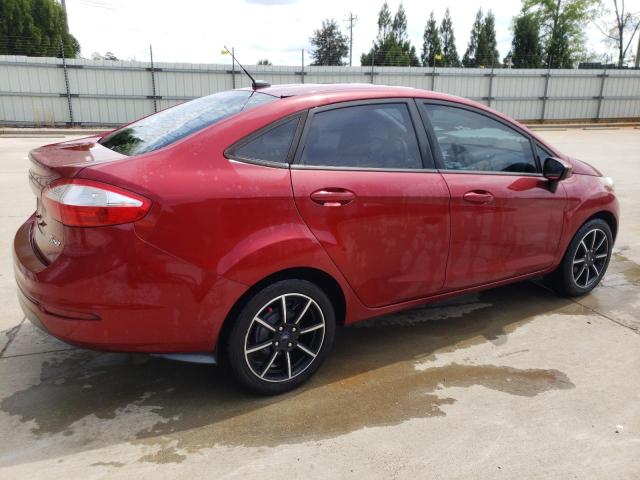 Sedans FORD FIESTA 2017 Red