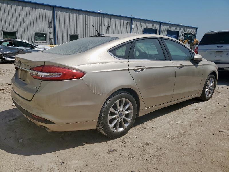 Sedans FORD FUSION 2017 Beżowy
