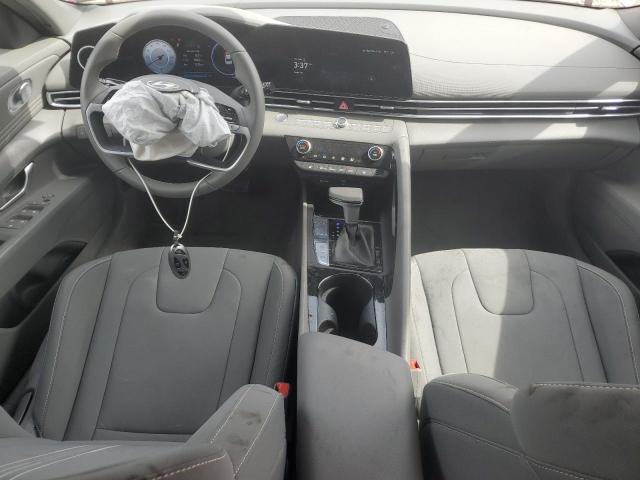  HYUNDAI ELANTRA 2024 Czerwony