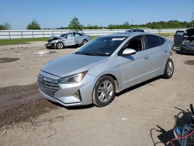  HYUNDAI ELANTRA 2019 Серебристый