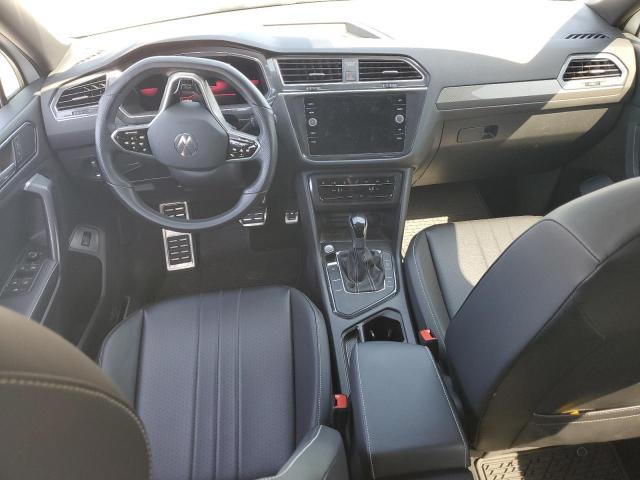  VOLKSWAGEN TIGUAN 2022 Белы
