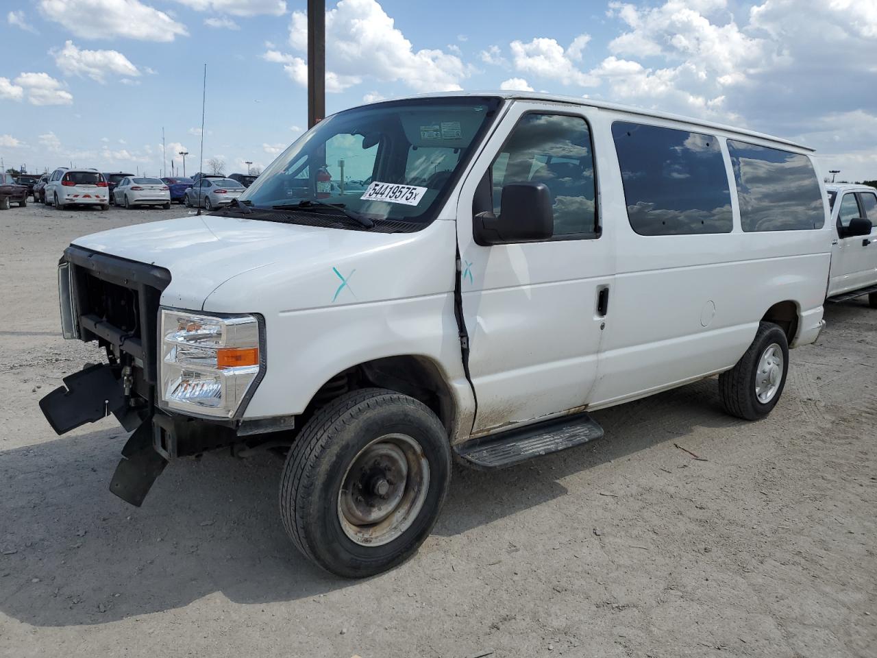 2008 Ford Econoline E350 Super Duty Wagon na sprzedaż w Indianapolis, IN - Front End