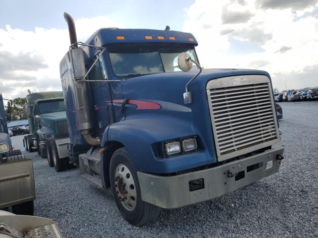 Riverview, FL에서 판매 중인 2001 Freightliner Fld112 Semi Truck - Side