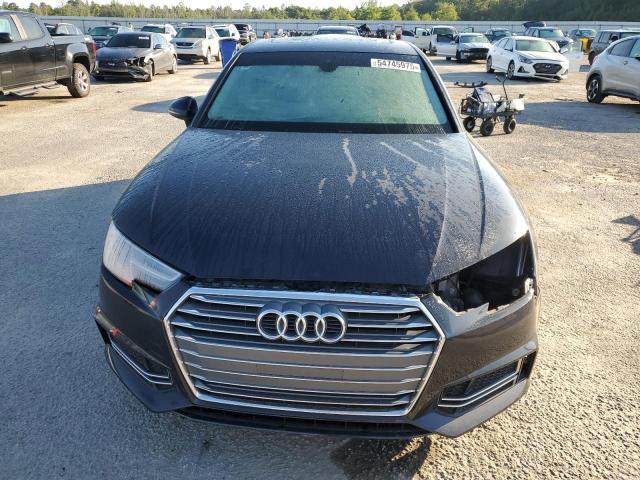  AUDI A4 2018 Granatowy