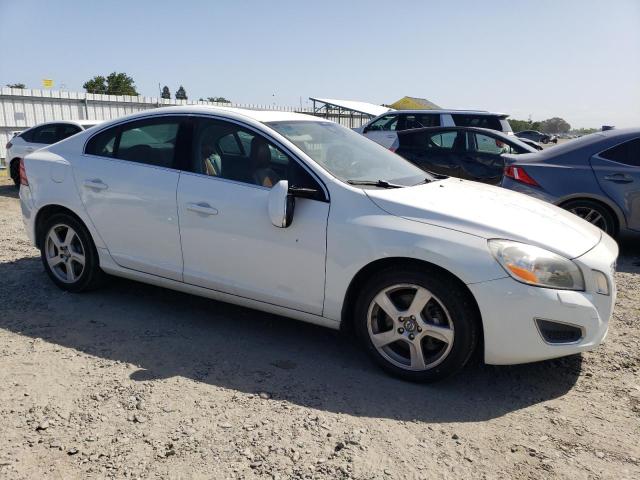 Седаны VOLVO S60 2013 Белый