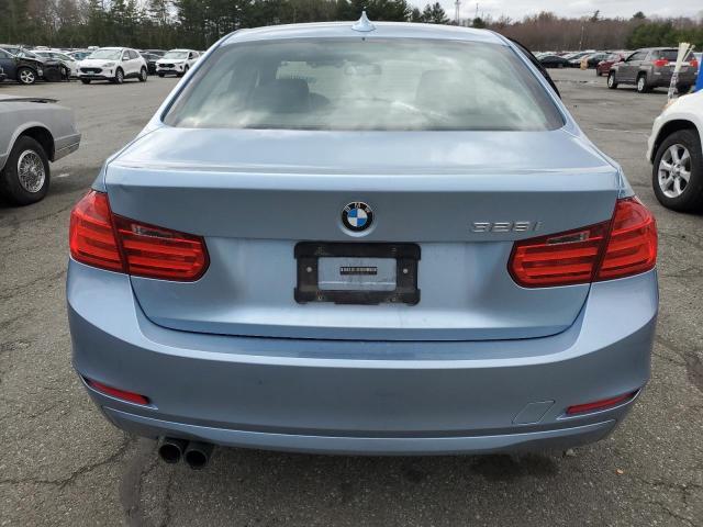  BMW 3 SERIES 2013 Синий