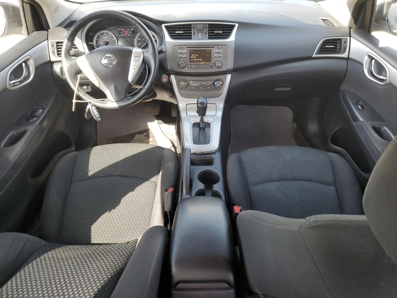2014 Nissan Sentra - Image 8