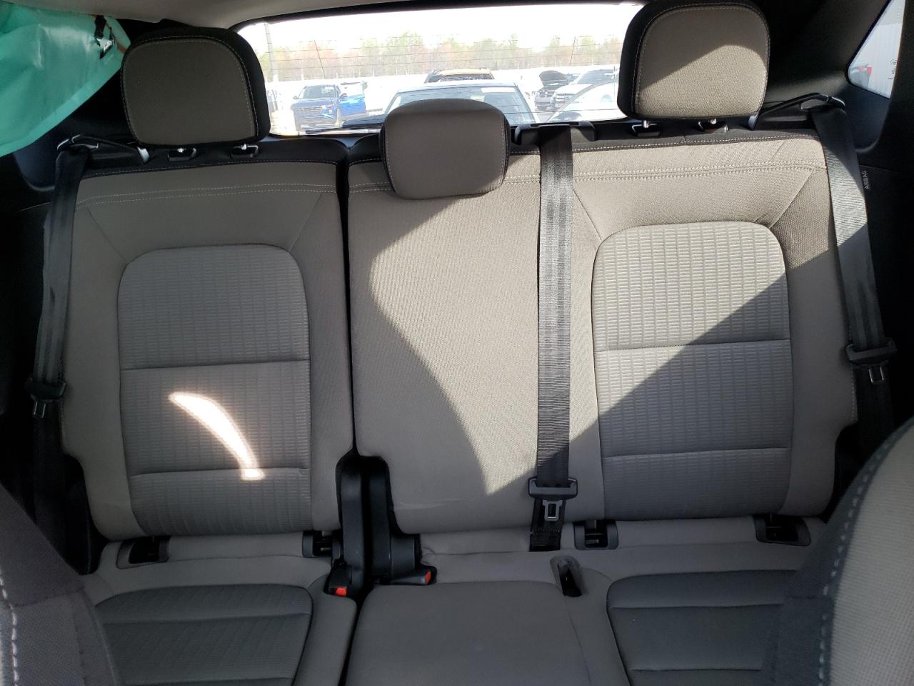 2022 Ford Escape S VIN: 1FMCU0F65NUA07907 Lot: 52631895