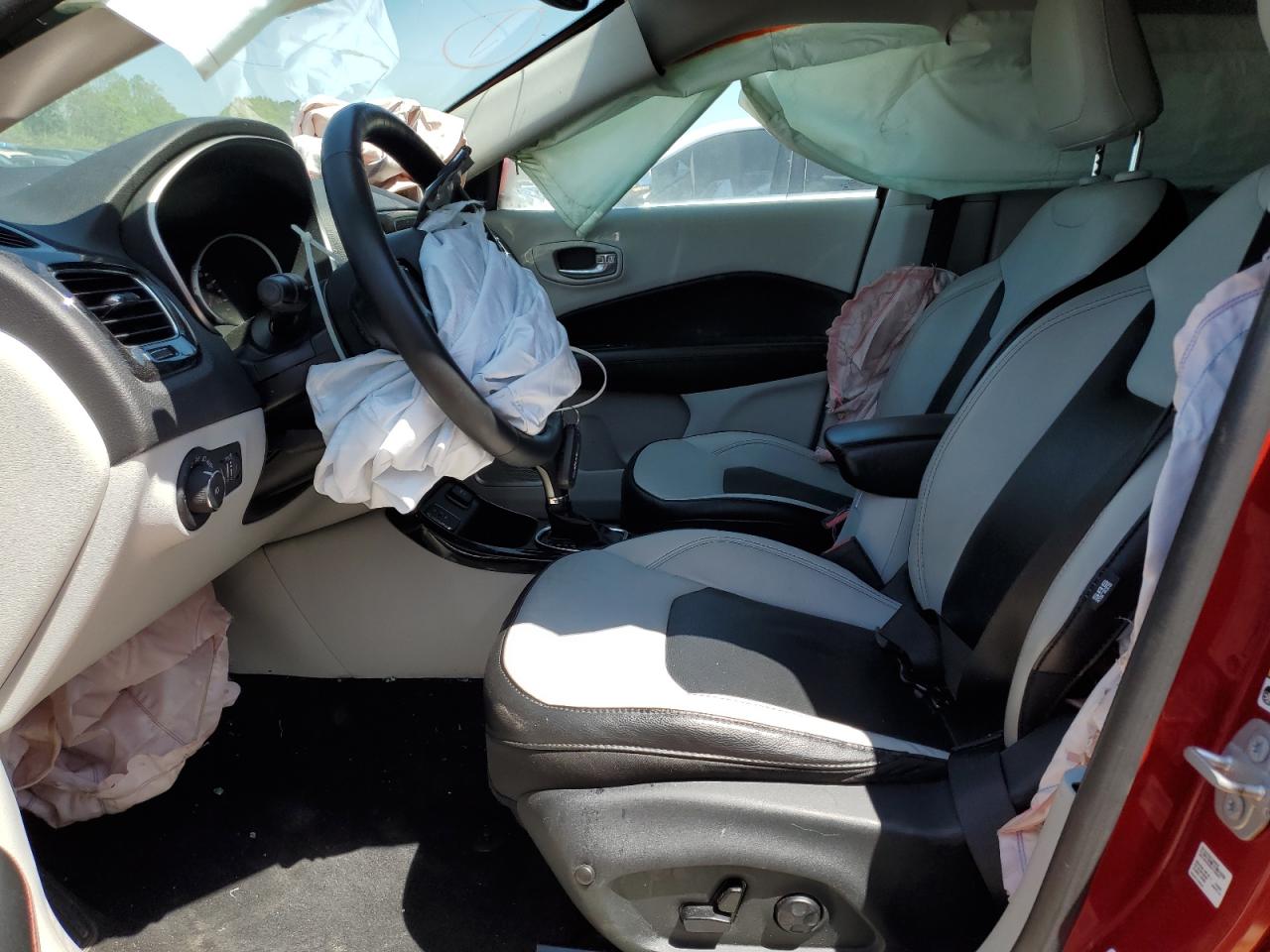 2018 Jeep Compass - Image 7