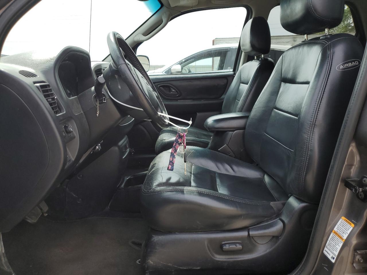 2004 Ford Escape Limited VIN: 1FMCU94184KB18523 Lot: 54194825