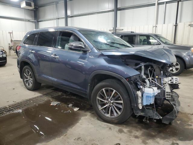 TOYOTA HIGHLANDER 2019 Синий
