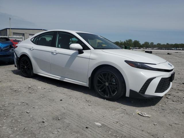  TOYOTA CAMRY 2025 Белы