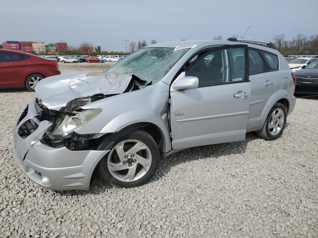 2005 Pontiac Vibe for Sale in Columbus, OH - Front End