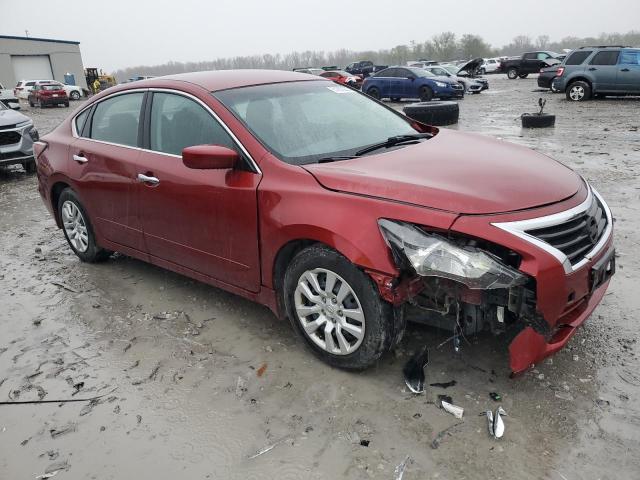  NISSAN ALTIMA 2015 Czerwony