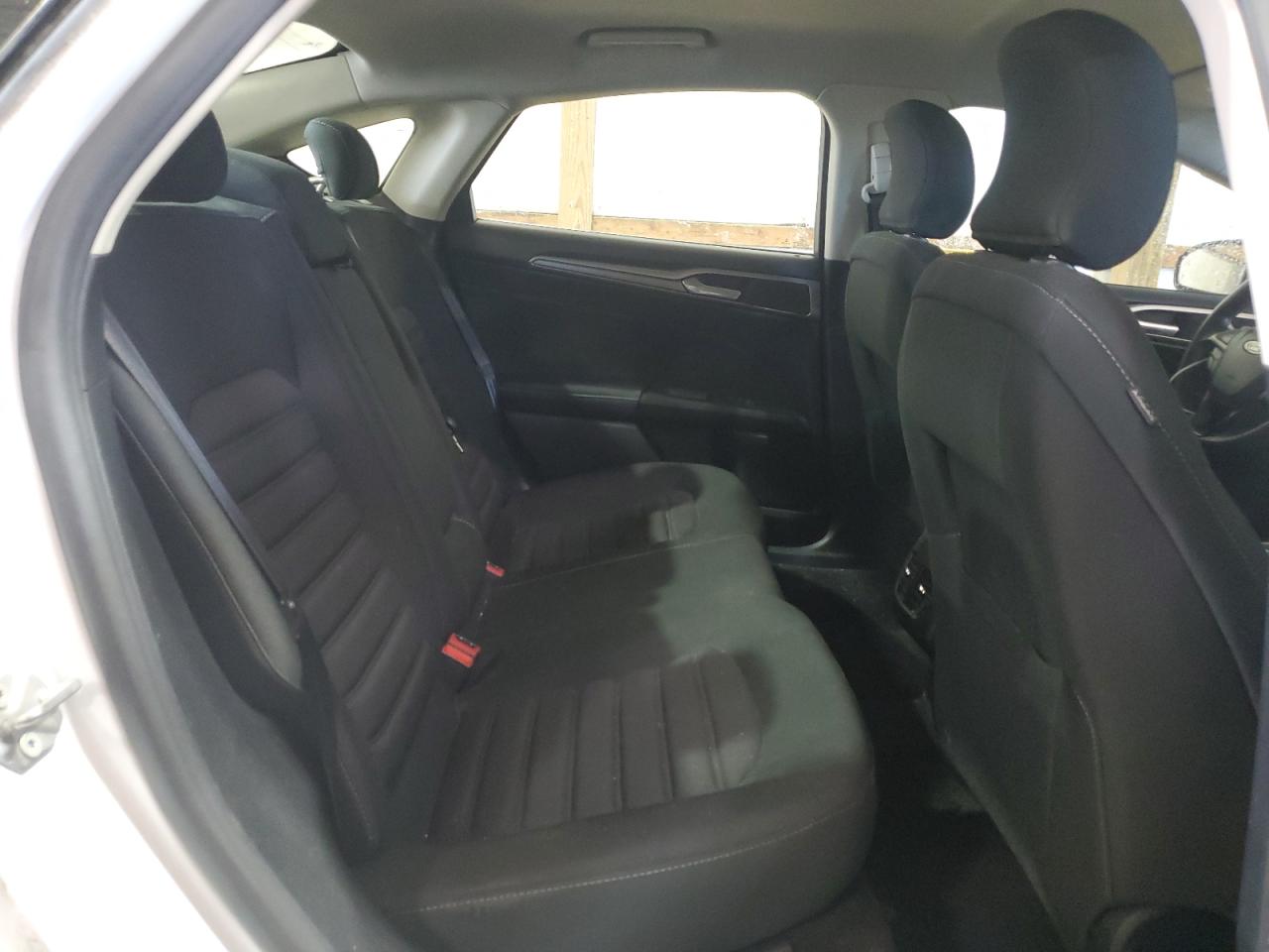 2019 Ford Fusion Se VIN: 3FA6P0LU4KR124804 Lot: 54026595