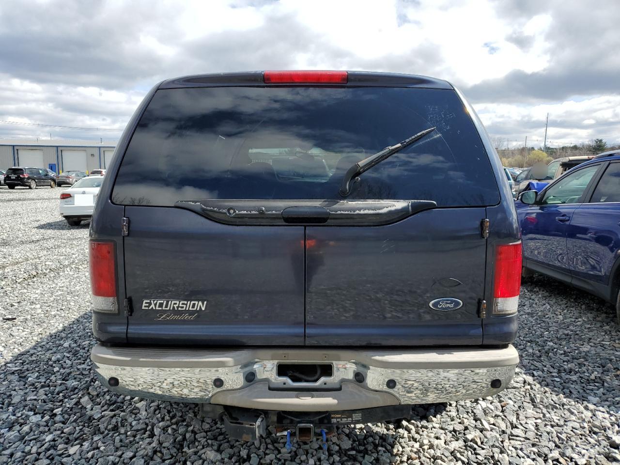 2001 Ford Excursion Limited VIN: 1FMNU43S81EB53398 Lot: 52118415