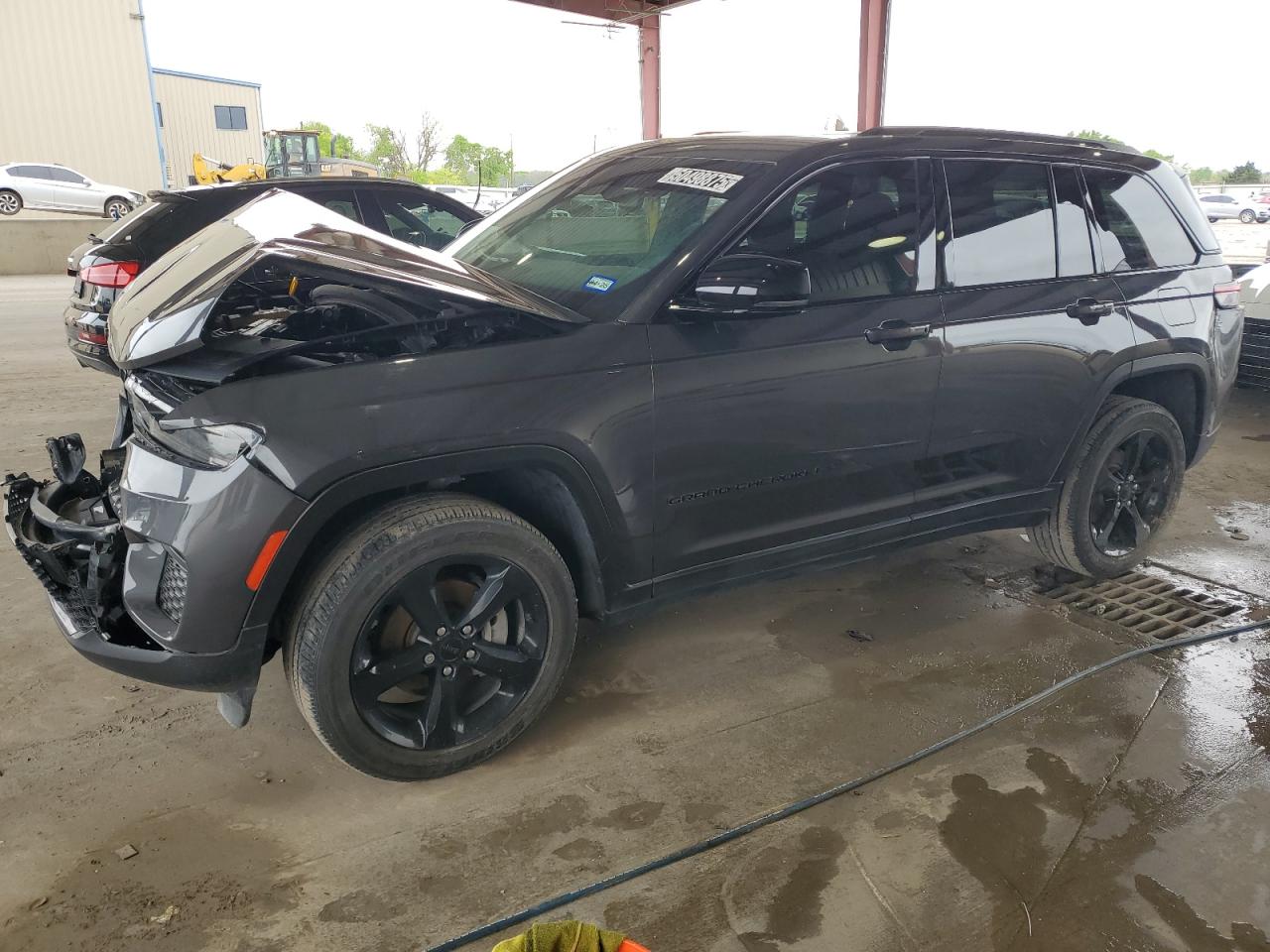 2023 Jeep Grand Cherokee Laredo for Sale in Wilmer, TX - Front End