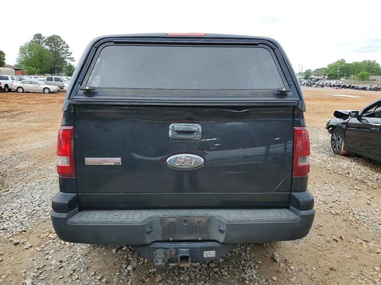 2007 Ford Explorer Sport Trac Xlt VIN: 1FMEU31807UA19470 Lot: 53880665