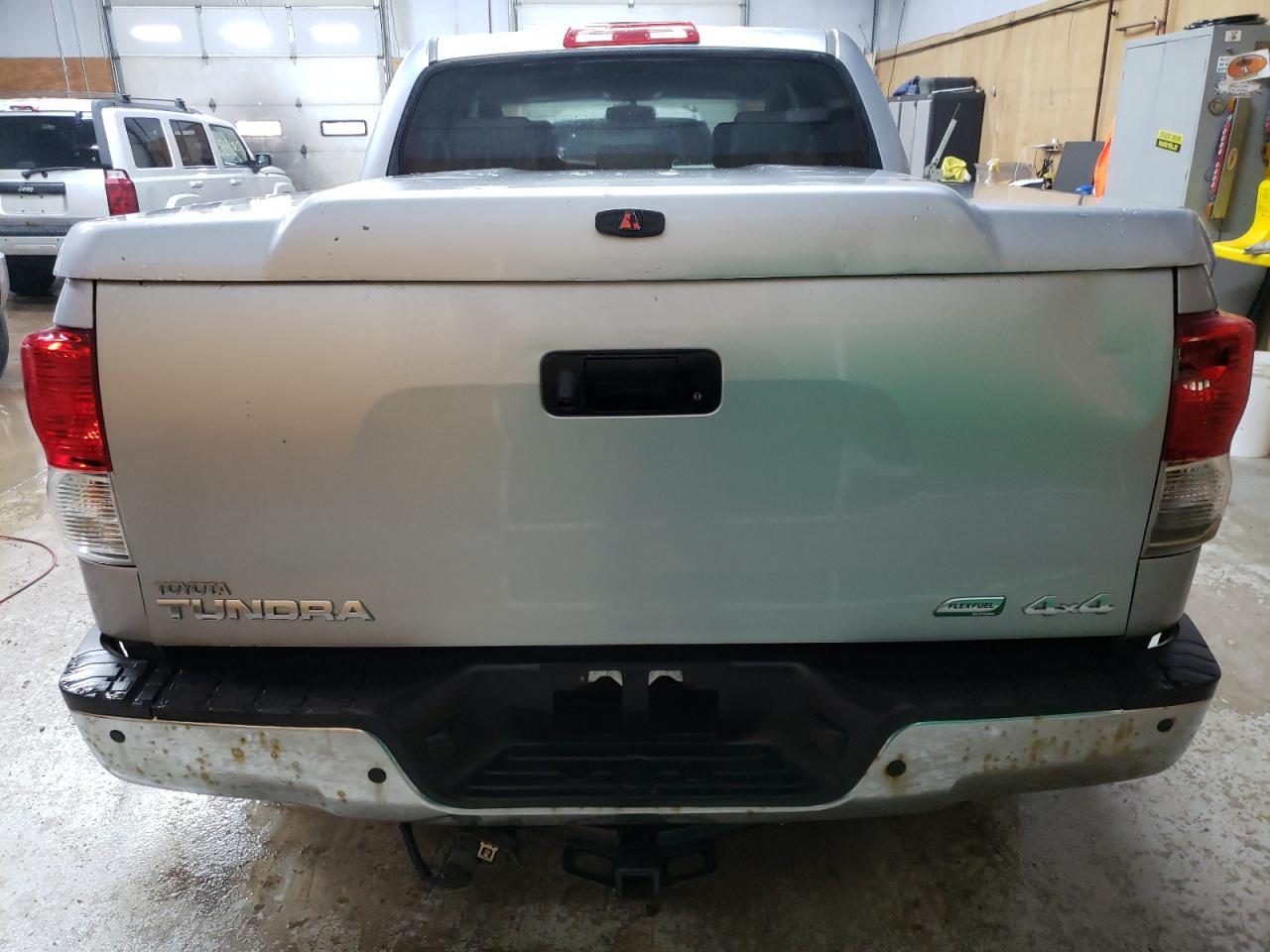2011 Toyota Tundra Crewmax Limited VIN: 5TFHW5F1XBX200358 Lot: 54476305