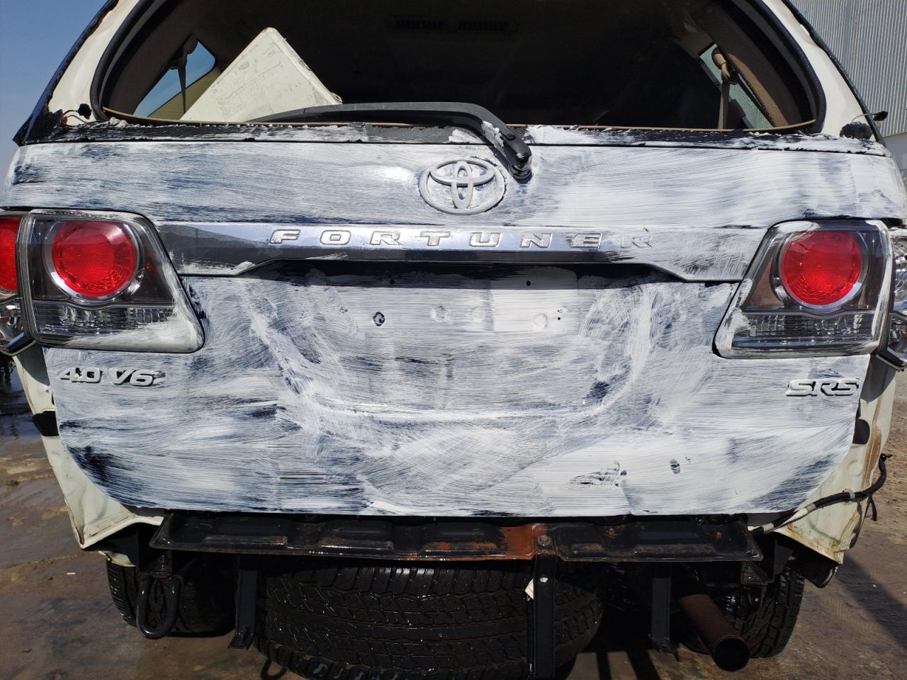 MHFYU59G3E7035347 - 2006 Toyota Fortuner - #54457815