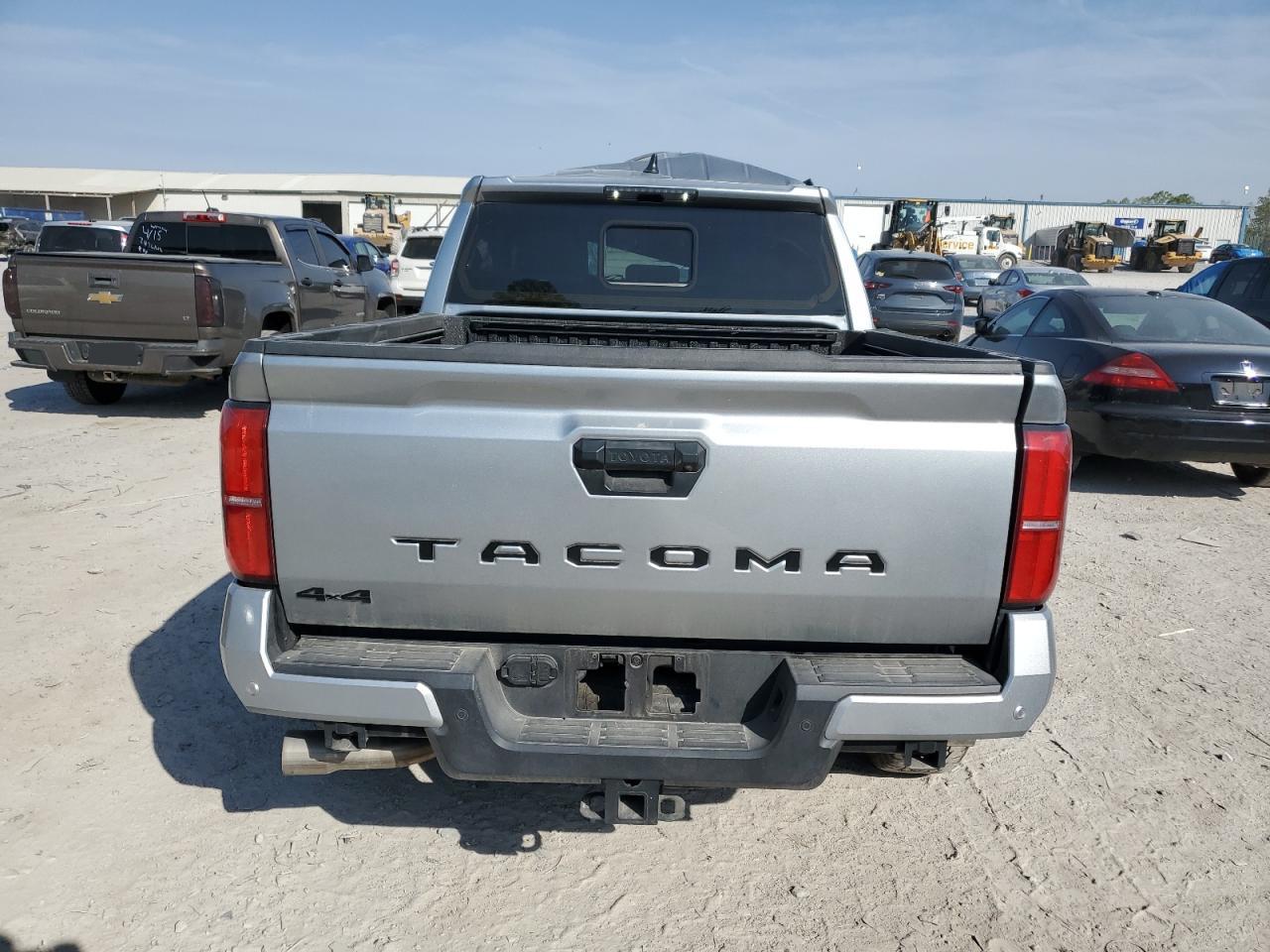 3TMLB5JN0RM008642 2024 Toyota Tacoma Double Cab
