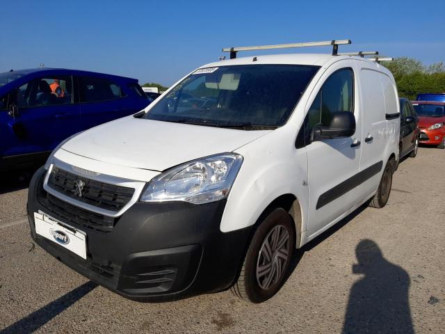 2017 PEUGEOT PARTNER SE for sale at Copart SANDWICH