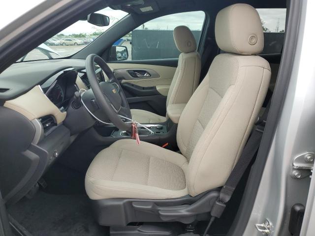  CHEVROLET TRAVERSE 2022 Srebrny