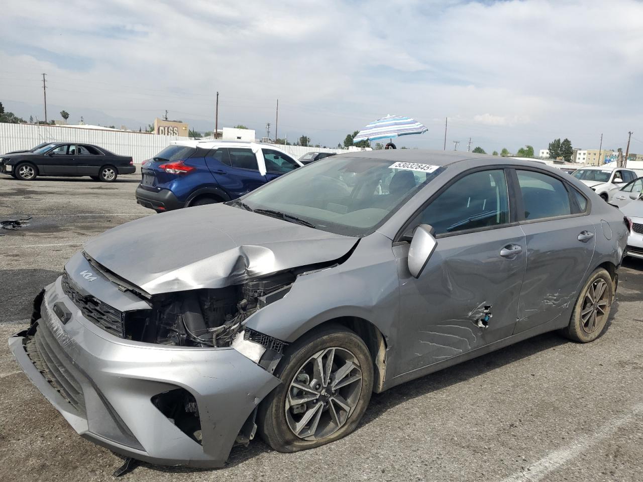 2022 Kia Forte Fe for Sale in Van Nuys, CA - All Over