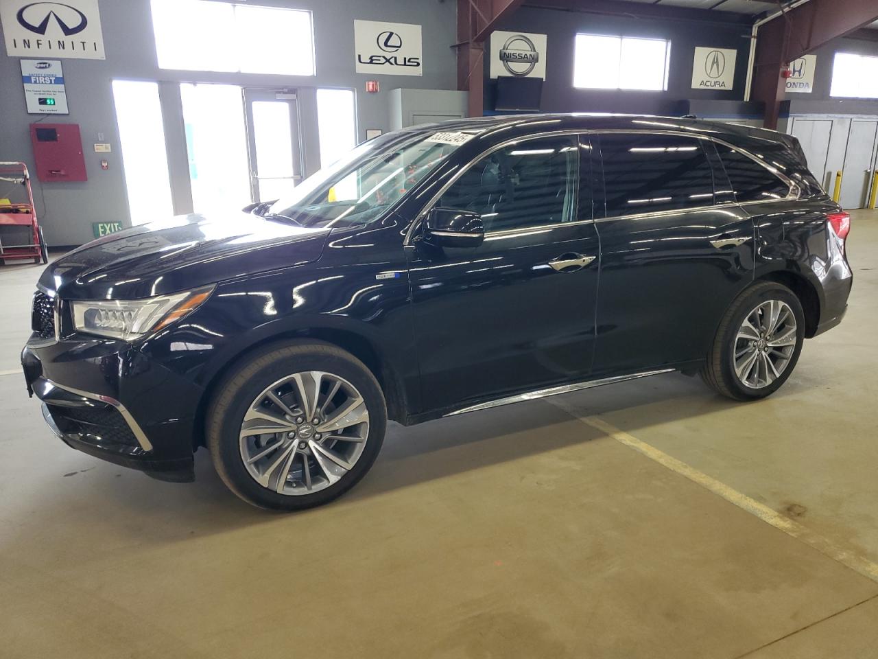 2018 Acura Mdx Sport Hybrid Technology للبيع في East Granby، CT - Minor Dent/Scratches