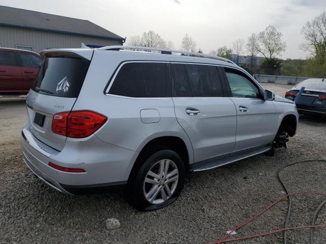  MERCEDES-BENZ GL-CLASS 2016 Серебристый