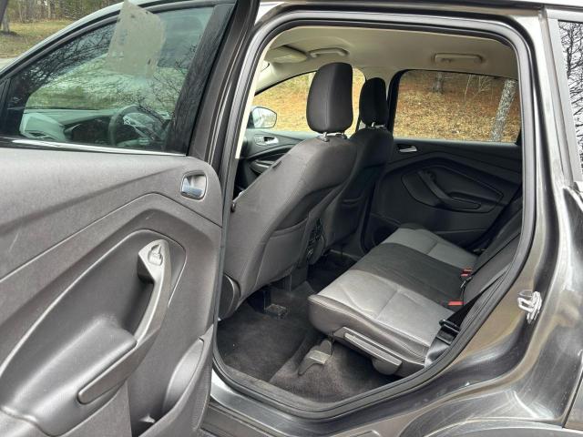  FORD ESCAPE 2018 Gray
