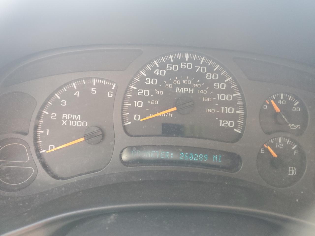 2003 Chevrolet Tahoe C1500 VIN: 1GNEC13Z23J232649 Lot: 53749185