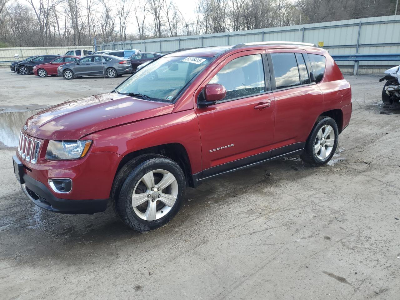 2015 Jeep Compass Latitude for Sale in Ellwood City, PA - Rear End