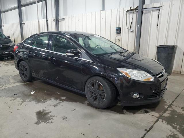  FORD FOCUS 2012 Czarny