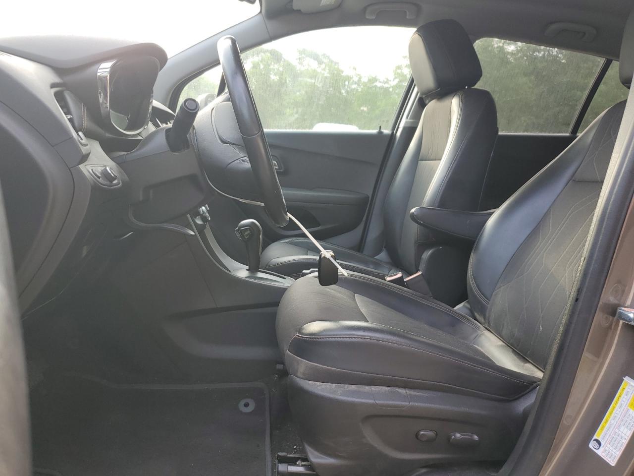 2020 Chevrolet Trax - Image 7