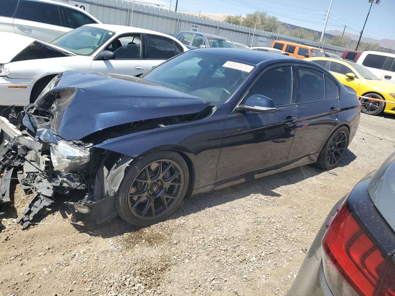 WBA8B3G59HNU35613 BMW 3 SERIES Photo 1