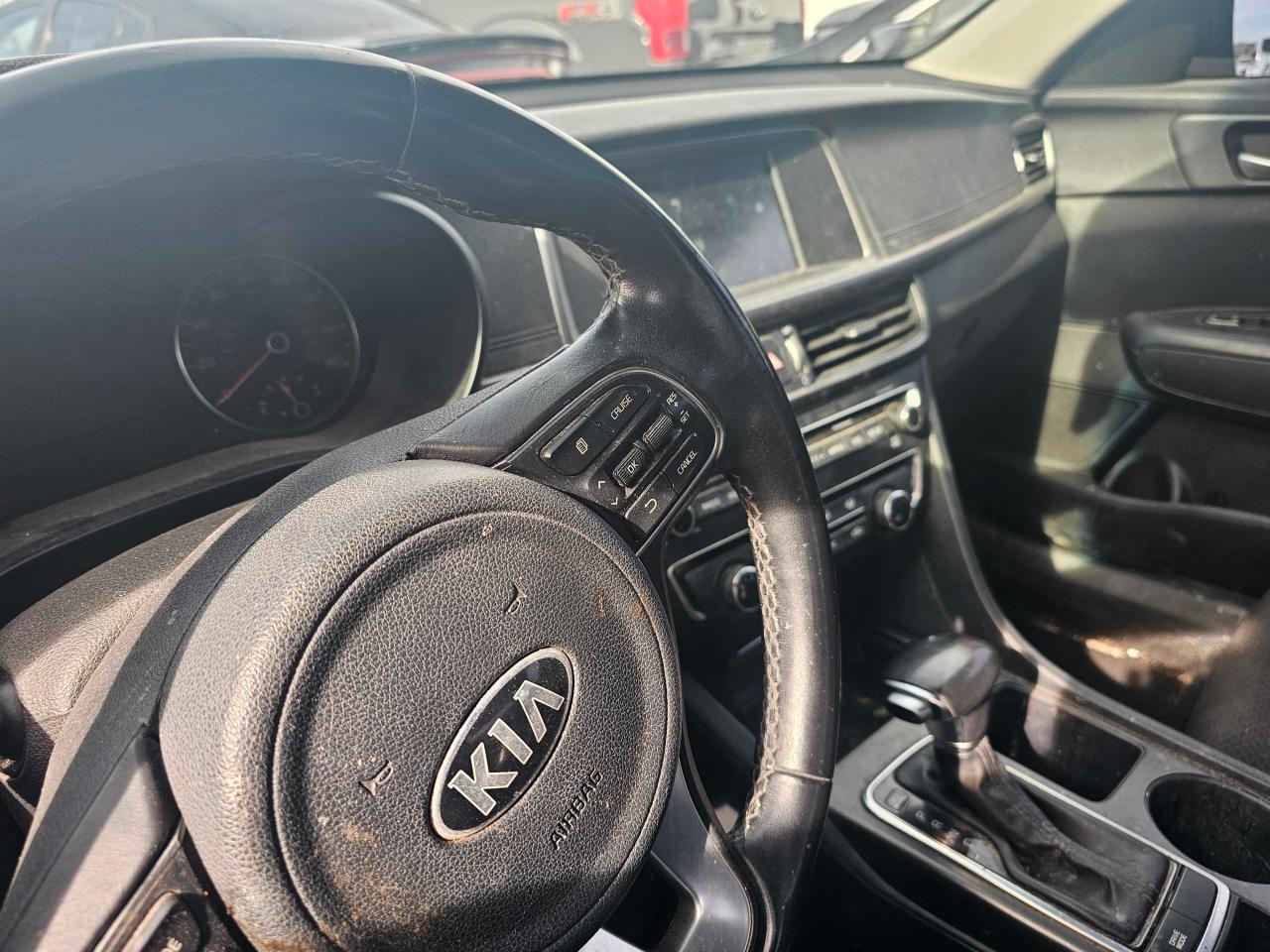 2018 Kia Optima - Image 9