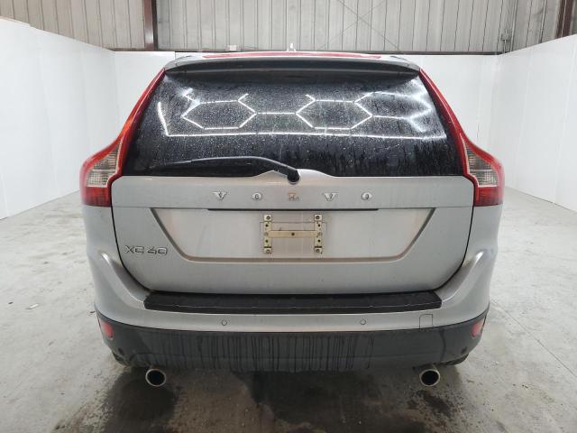  VOLVO XC60 2013 Srebrny