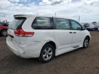2012 Toyota Sienna  იყიდება Kapolei-ში, HI - Rear End
