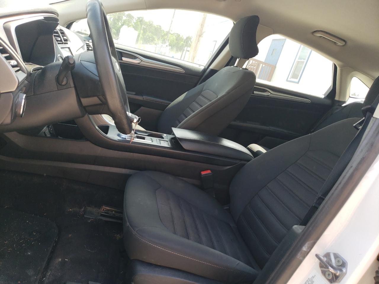 2019 Ford Fusion Se VIN: 3FA6P0LU9KR124913 Lot: 54146875