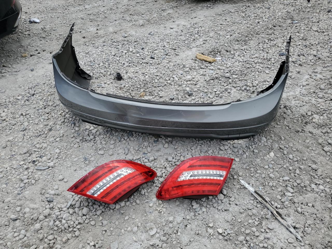 2013 Mercedes-Benz C 350 VIN: WDDDF5HB3DA816948 Lot: 51759835