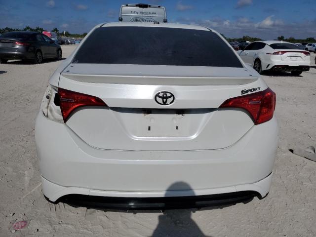  TOYOTA COROLLA 2017 Белы