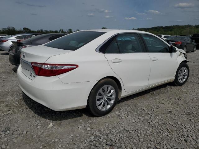 Седаны TOYOTA CAMRY 2015 Белый