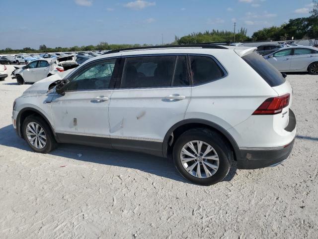  VOLKSWAGEN TIGUAN 2018 Белы
